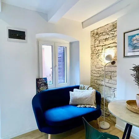 Pulabella Appartement *